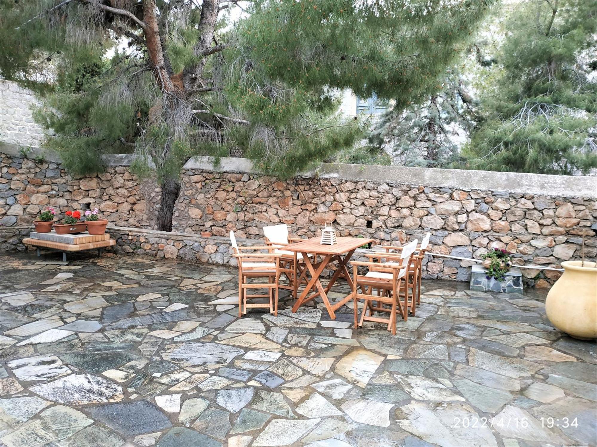 Pine Trees And Sea View Houses In Hydra - Daphne, Chloe, Myrto, Eleni Rom bilde